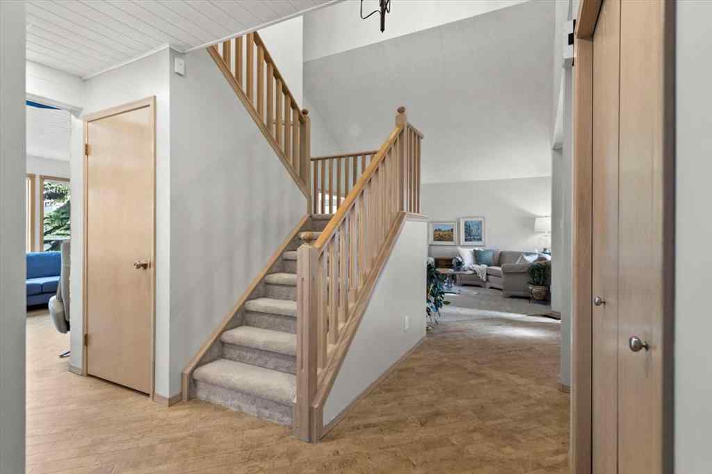 MLS® A2239494 - 75 Hawkside Close NW in Hawkwood Calgary, Residential