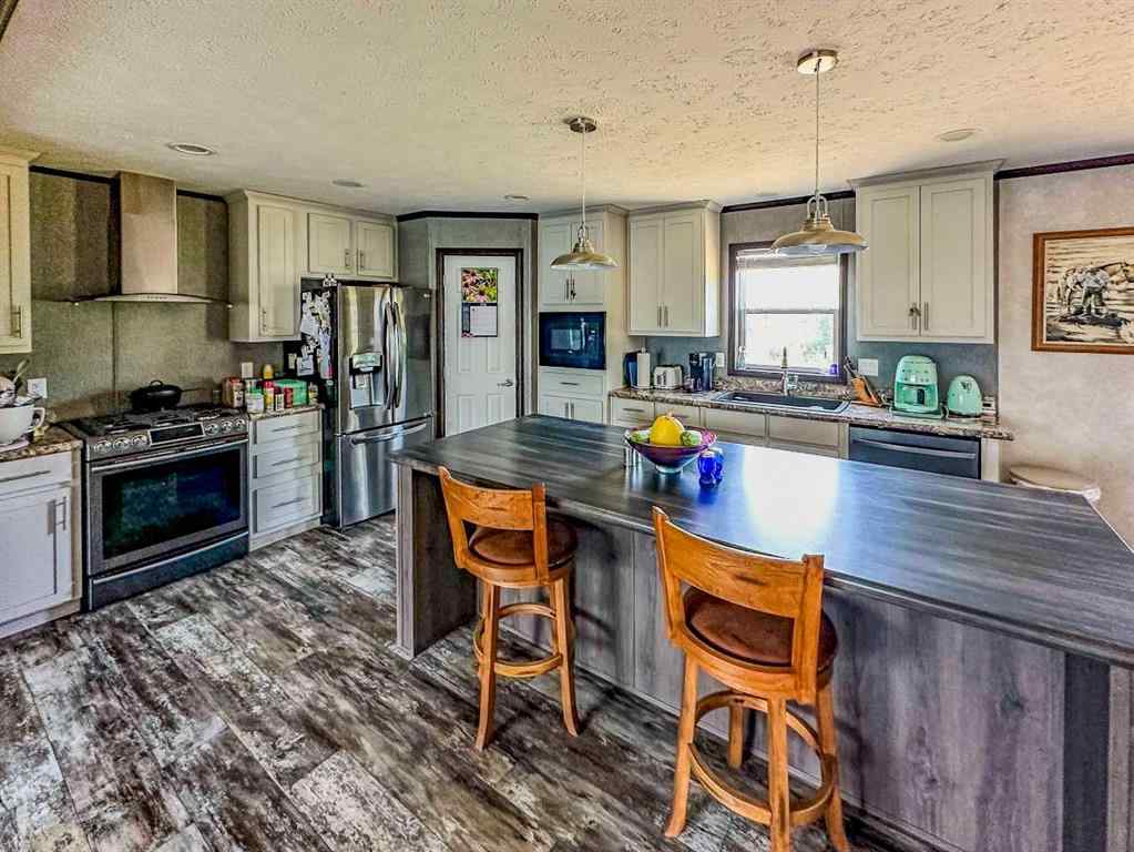 MLS® A2239498 - 1417 Township Road 412   in NONE Rural Lacombe County, Agri-Business