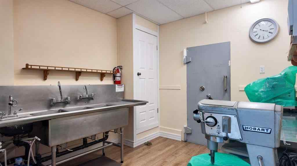 MLS® A2239501 - 2124 20 Street  in NONE Delburne, Commercial