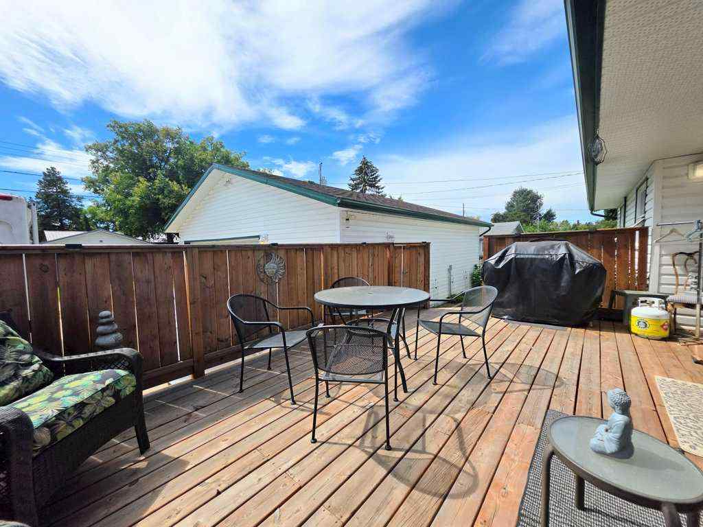 MLS® A2239521 - 713 6 Avenue NE in NONE Slave Lake, Residential