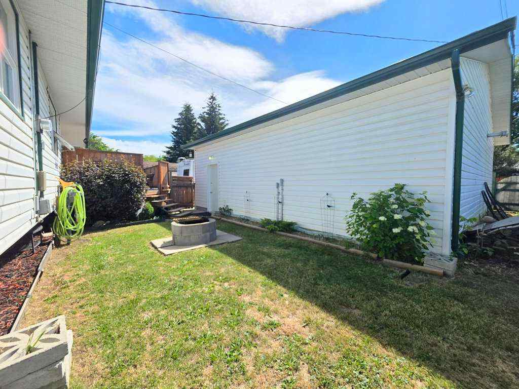 MLS® A2239521 - 713 6 Avenue NE in NONE Slave Lake, Residential