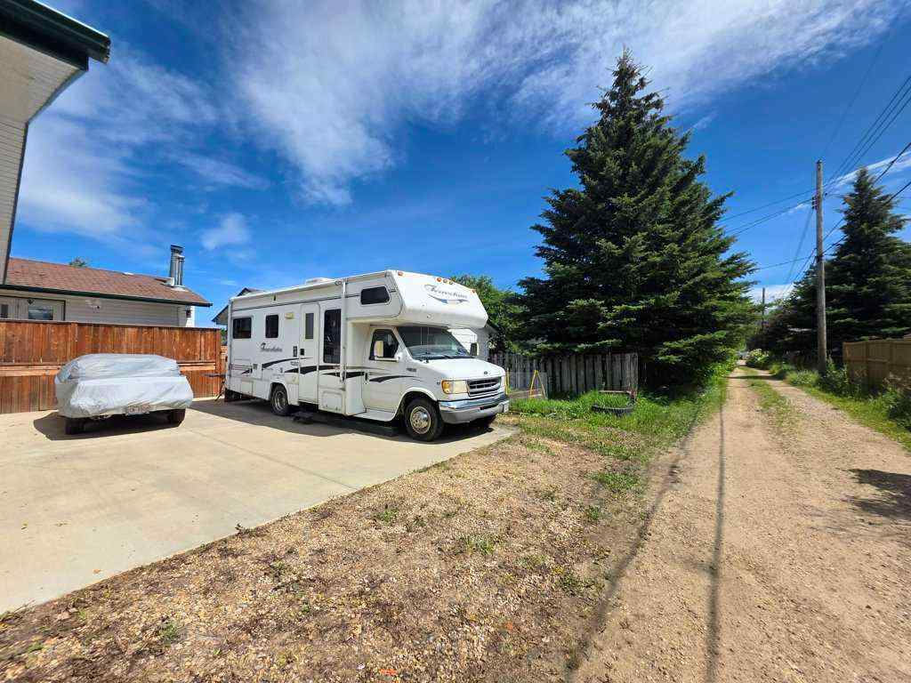 MLS® A2239521 - 713 6 Avenue NE in NONE Slave Lake, Residential