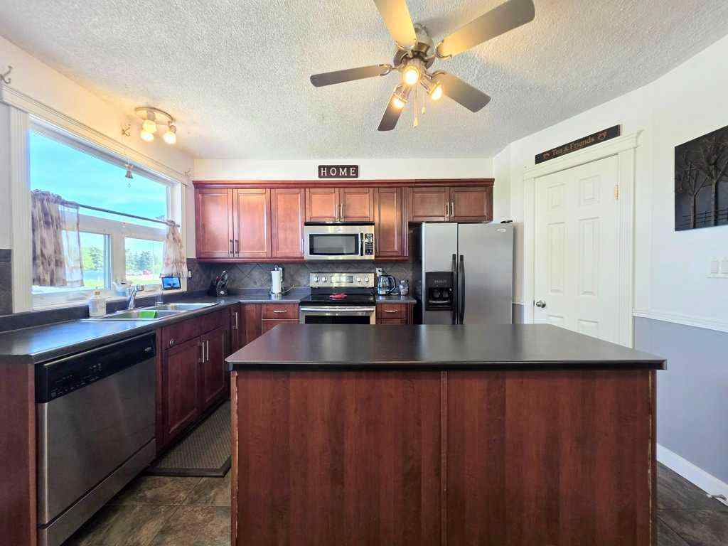 MLS® A2239521 - 713 6 Avenue NE in NONE Slave Lake, Residential