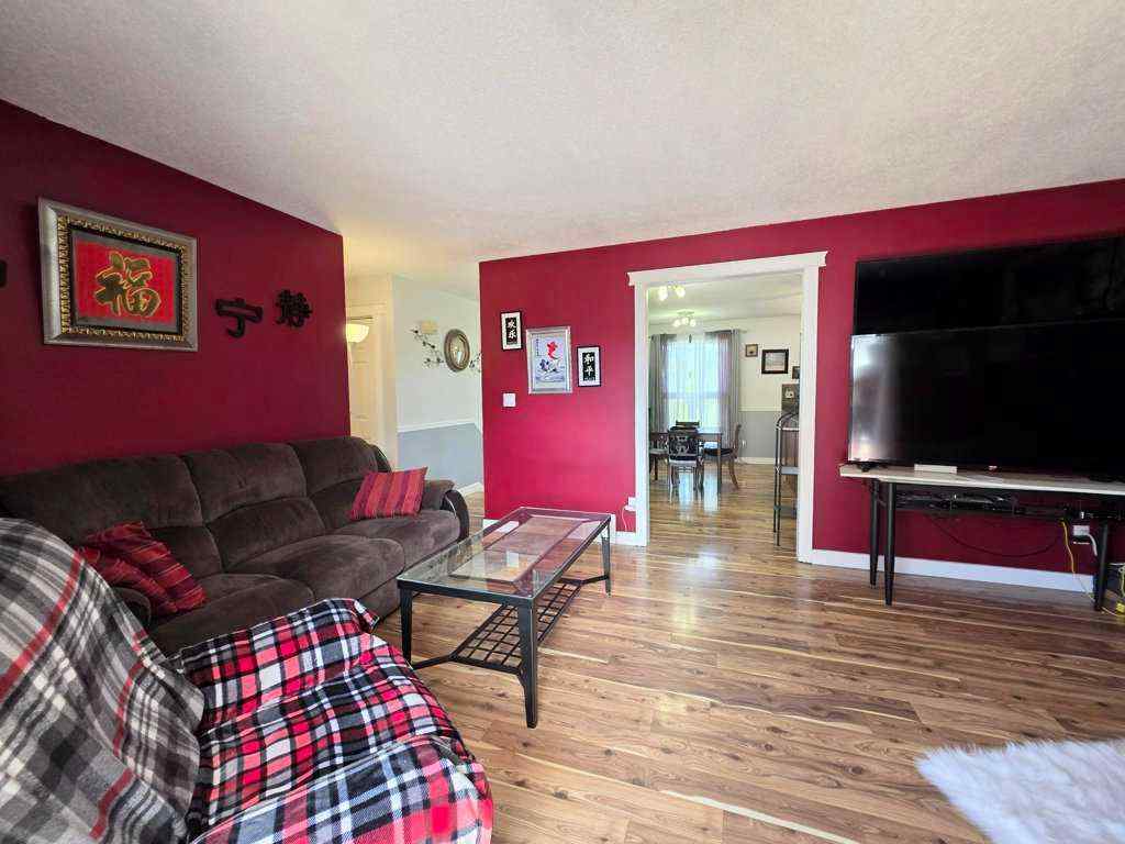 MLS® A2239521 - 713 6 Avenue NE in NONE Slave Lake, Residential