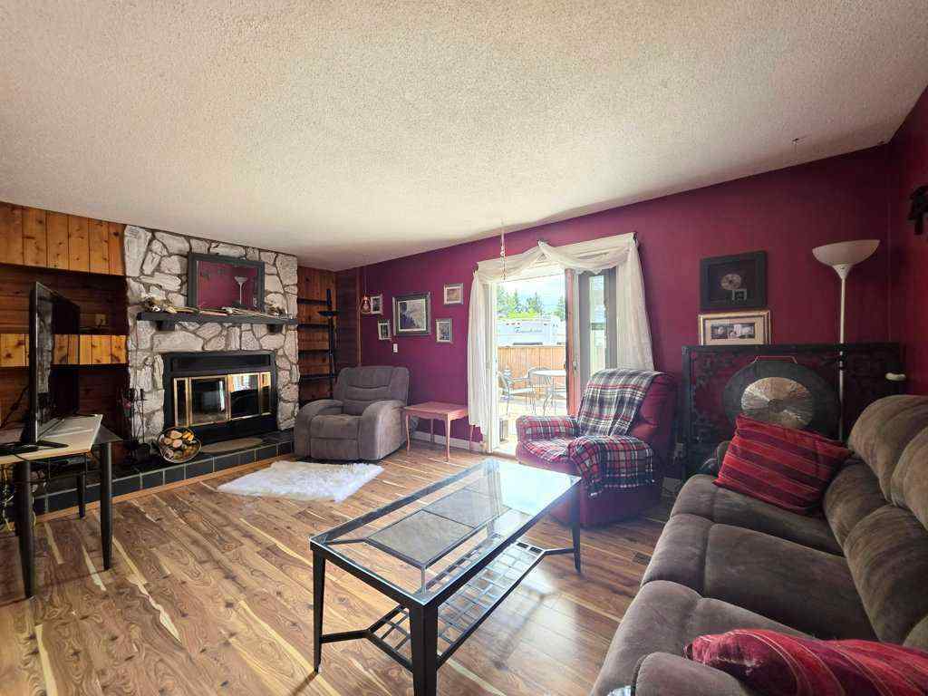 MLS® A2239521 - 713 6 Avenue NE in NONE Slave Lake, Residential