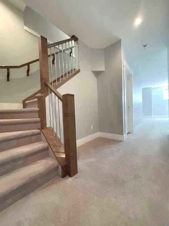 MLS® A2239529 - 403 20 Avenue NW in Mount Pleasant Calgary, Residential