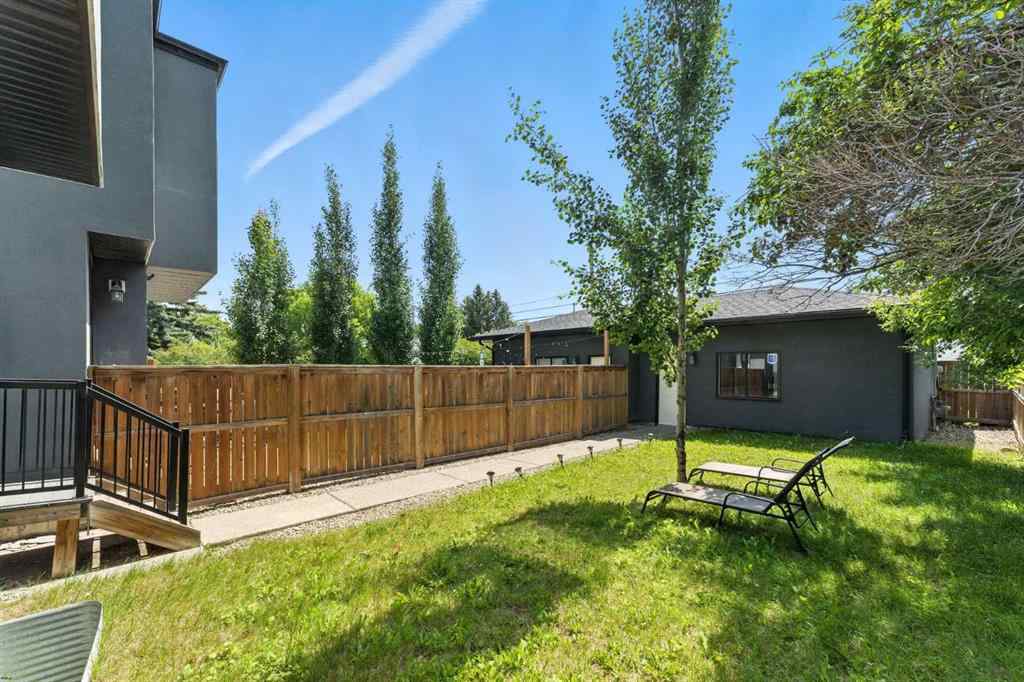 MLS® A2239529 - 403 20 Avenue NW in Mount Pleasant Calgary, Residential