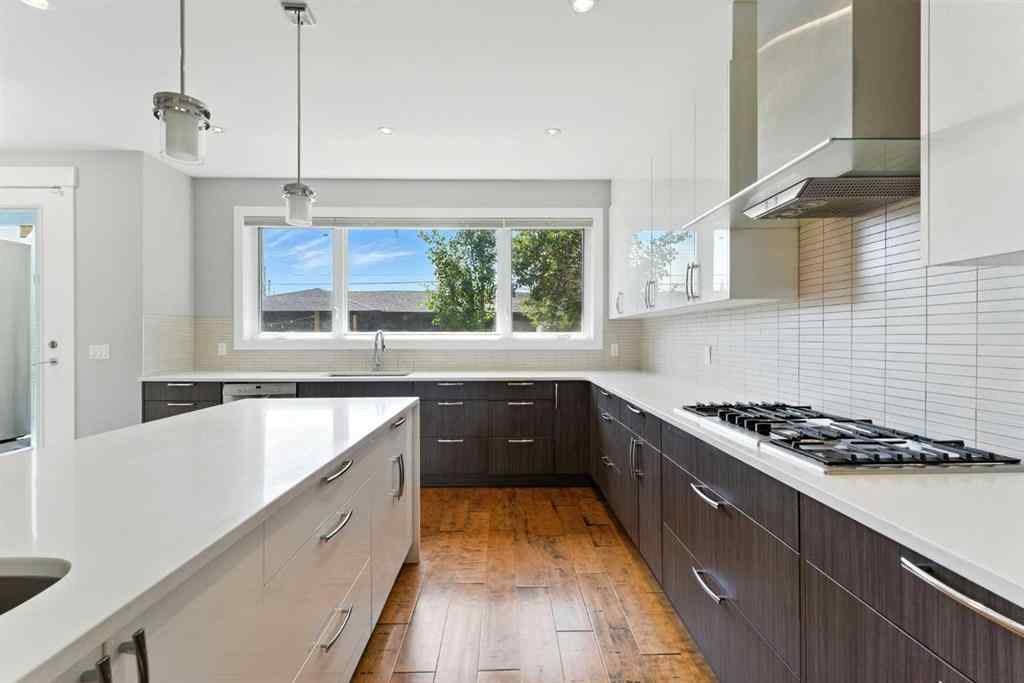 MLS® A2239529 - 403 20 Avenue NW in Mount Pleasant Calgary, Residential