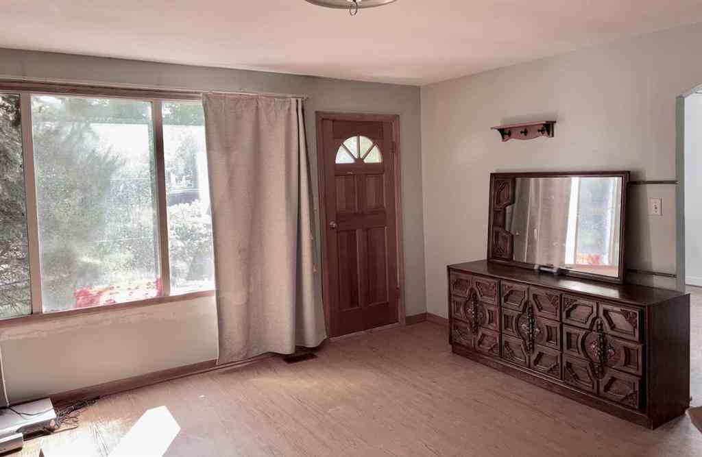 MLS® A2239549 - 5024 52 Street  in NONE Mannville, Residential