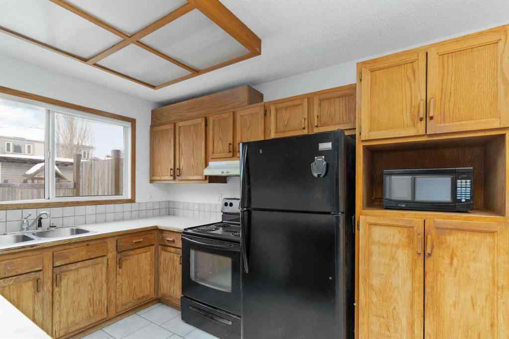 MLS® A2239552 - 180 Wolverine Drive  in Thickwood Fort McMurray, Residential