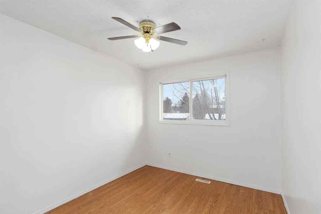 MLS® A2239552 - 180 Wolverine Drive  in Thickwood Fort McMurray, Residential