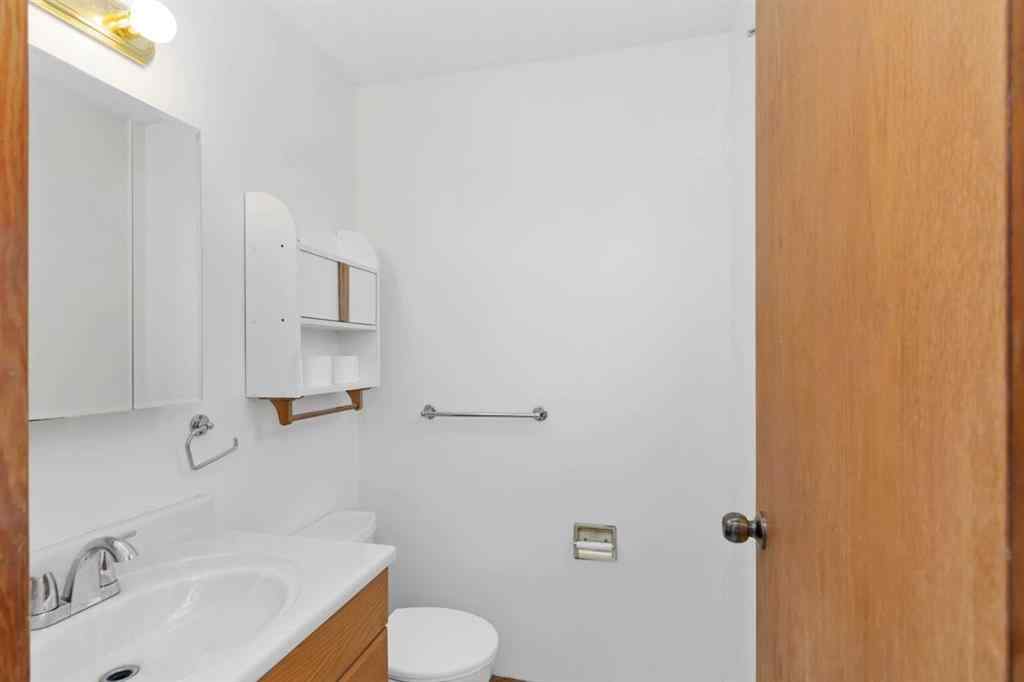 MLS® A2239552 - 180 Wolverine Drive  in Thickwood Fort McMurray, Residential