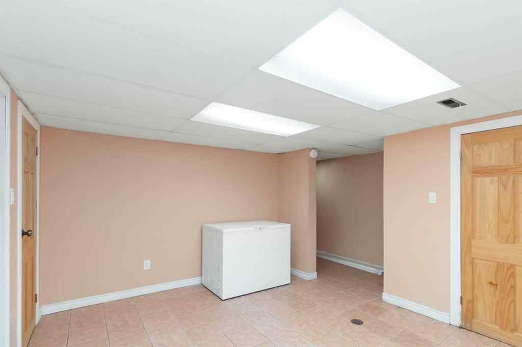 MLS® A2239552 - 180 Wolverine Drive  in Thickwood Fort McMurray, Residential