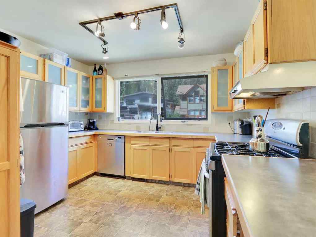 MLS® A2239562 - 252 Three Sisters Drive  in Hospital Hill Canmore, Residential