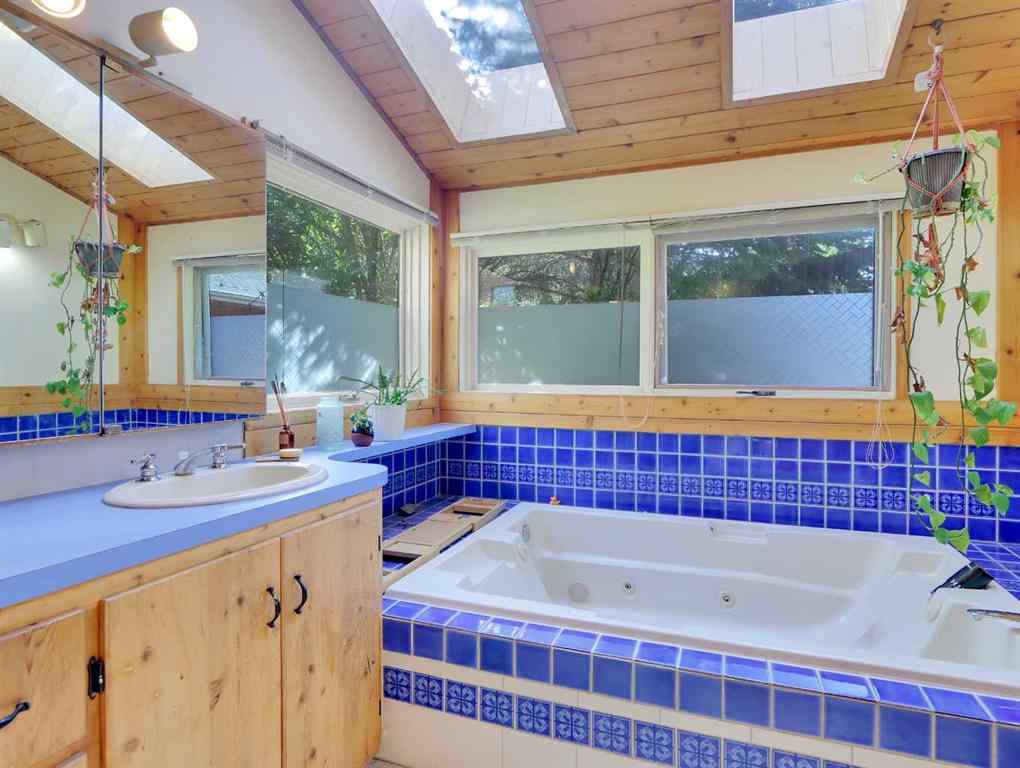MLS® A2239562 - 252 Three Sisters Drive  in Hospital Hill Canmore, Residential