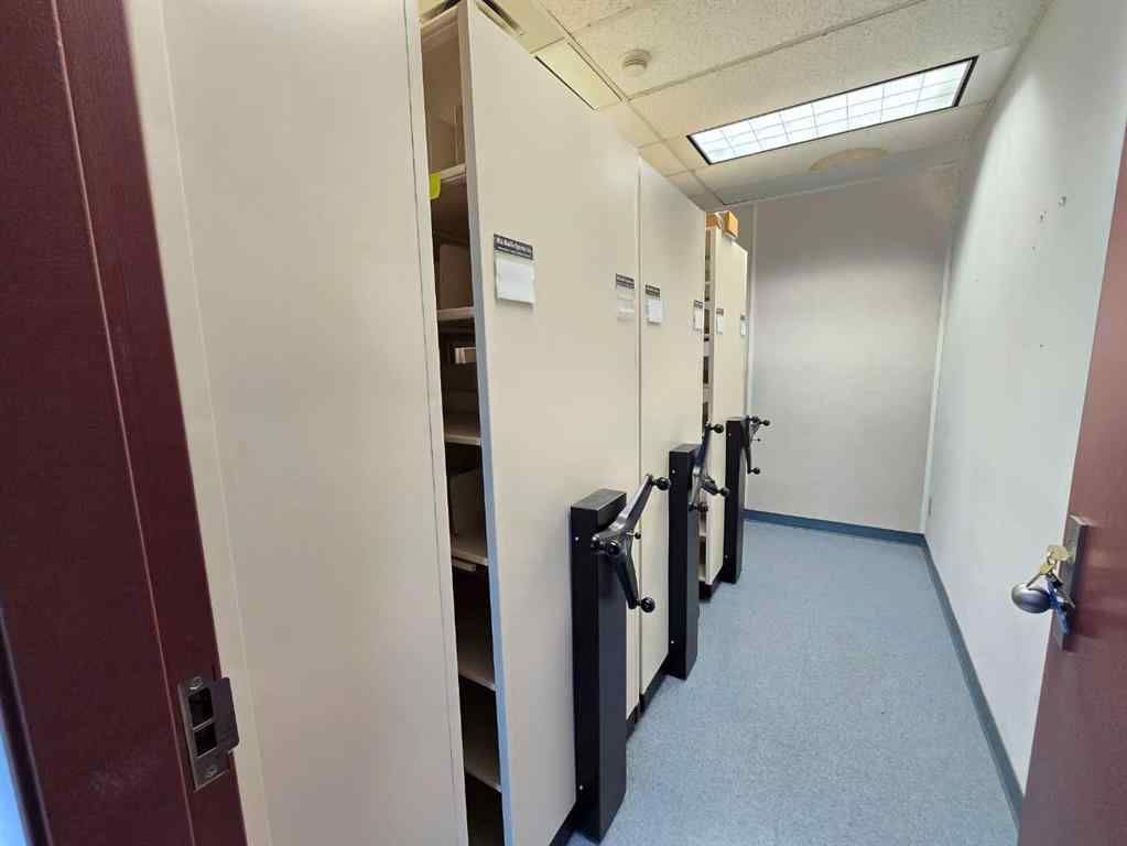 MLS® A2239563 - 4512 46th Street  in NONE Olds, Commercial