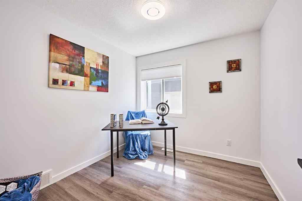 MLS® A2239567 - 77 Hartford Road NW in Highwood Calgary, Residential