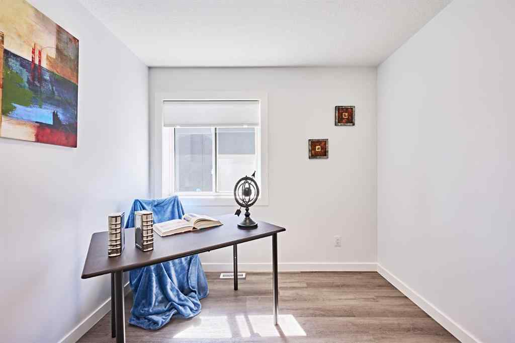 MLS® A2239567 - 77 Hartford Road NW in Highwood Calgary, Residential