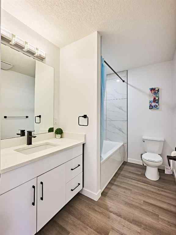 MLS® A2239567 - 77 Hartford Road NW in Highwood Calgary, Residential