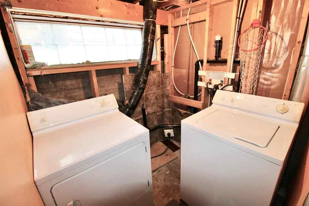 MLS® A2239570 - 9509 102 Street  in Swanavon Grande Prairie, Residential