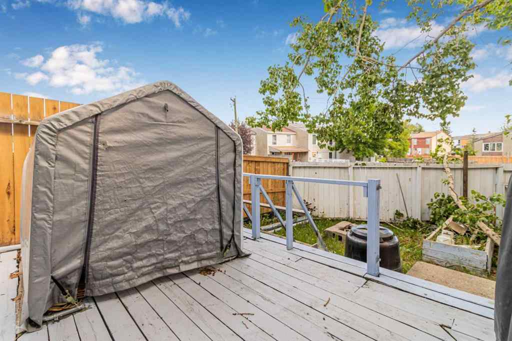 MLS® A2239575 - 55 Penworth Close SE in Penbrooke Meadows Calgary, Residential
