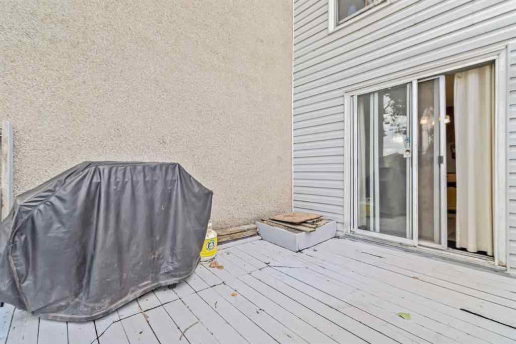 MLS® A2239575 - 55 Penworth Close SE in Penbrooke Meadows Calgary, Residential