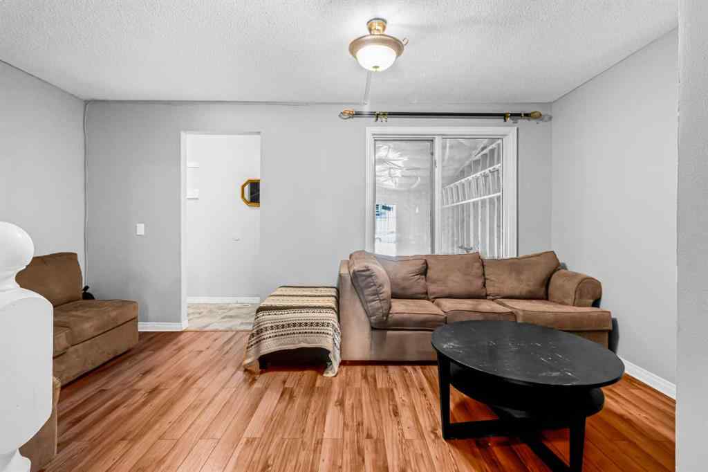 MLS® A2239575 - 55 Penworth Close SE in Penbrooke Meadows Calgary, Residential