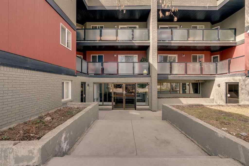 MLS® A2239591 - Unit #206 1915 26 Street SW in Killarney/Glengarry Calgary, Residential