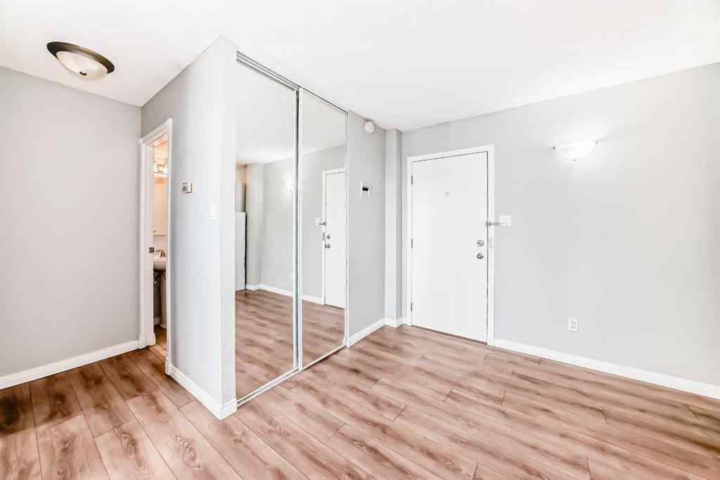 MLS® A2239601 - Unit #303 314 14 Street NW in Hillhurst Calgary, Residential