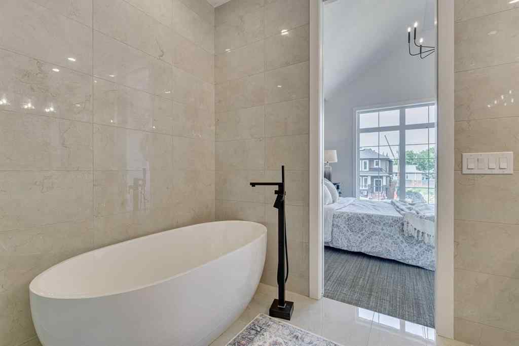 MLS® A2239607 - 3723 Richmond Road SW in Killarney/Glengarry Calgary, Residential