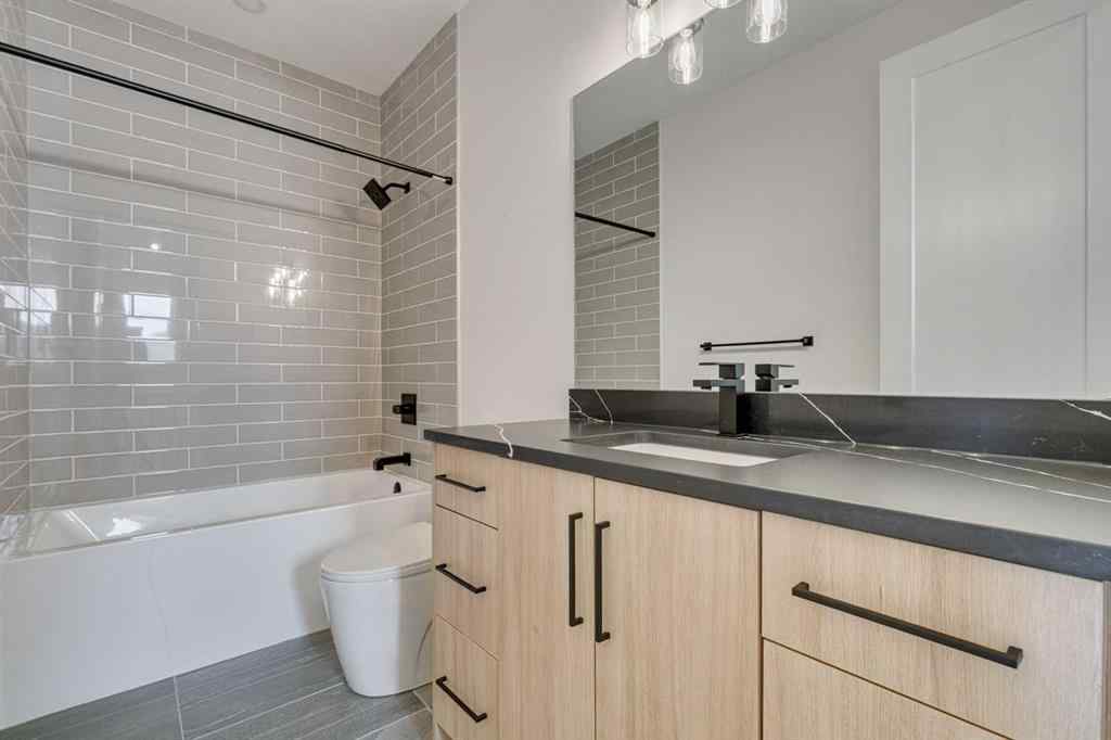 MLS® A2239607 - 3723 Richmond Road SW in Killarney/Glengarry Calgary, Residential