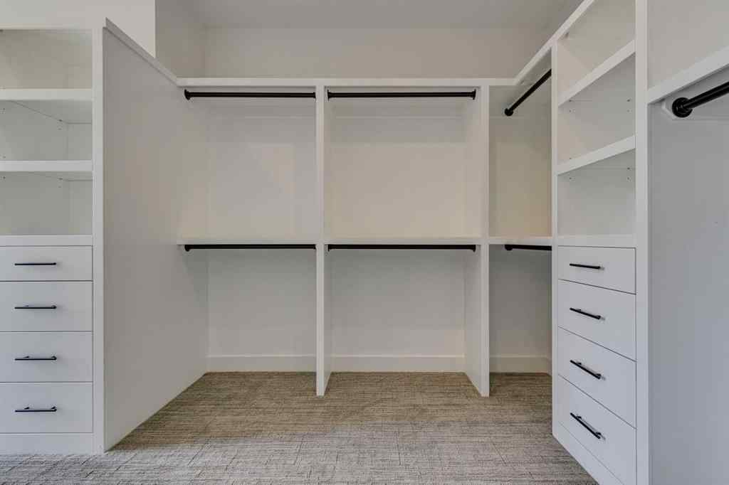 MLS® A2239607 - 3723 Richmond Road SW in Killarney/Glengarry Calgary, Residential