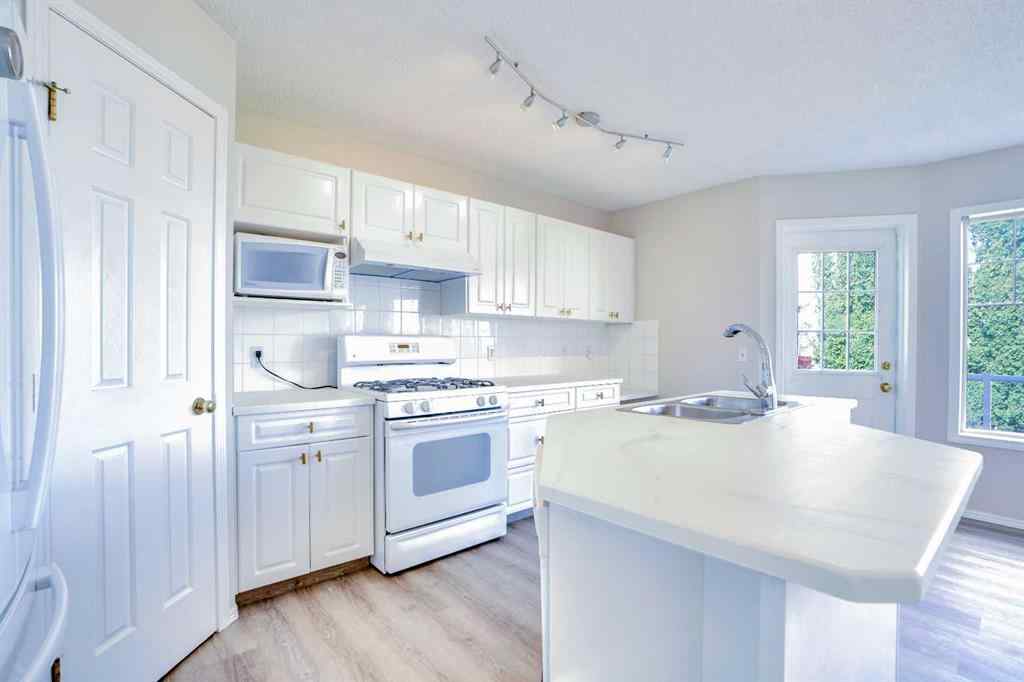 MLS® A2239610 - 21 Panorama Hills Way NW in Panorama Hills Calgary, Residential