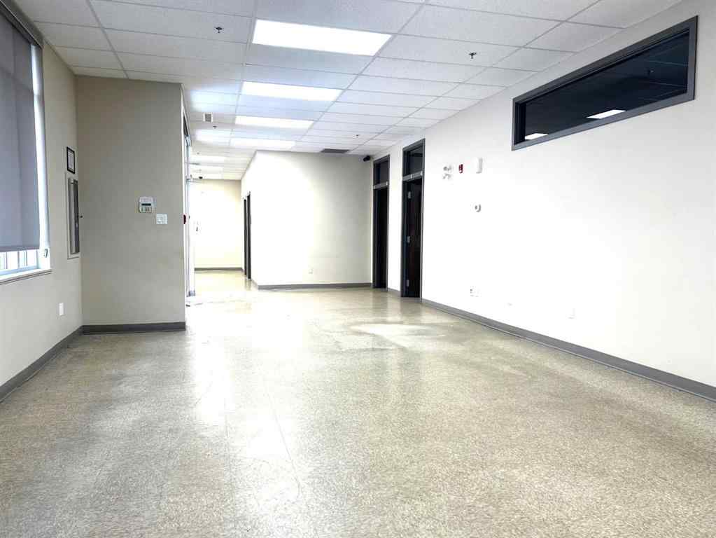 MLS® A2239614 - 657 3 Street SE in SE Hill Medicine Hat, Commercial