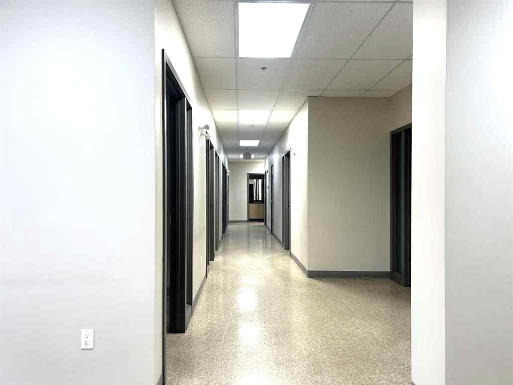 MLS® A2239614 - 657 3 Street SE in SE Hill Medicine Hat, Commercial