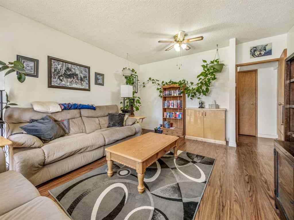 MLS® A2239618 - 1611 24 Street S in Agnes Davidson Lethbridge, Residential