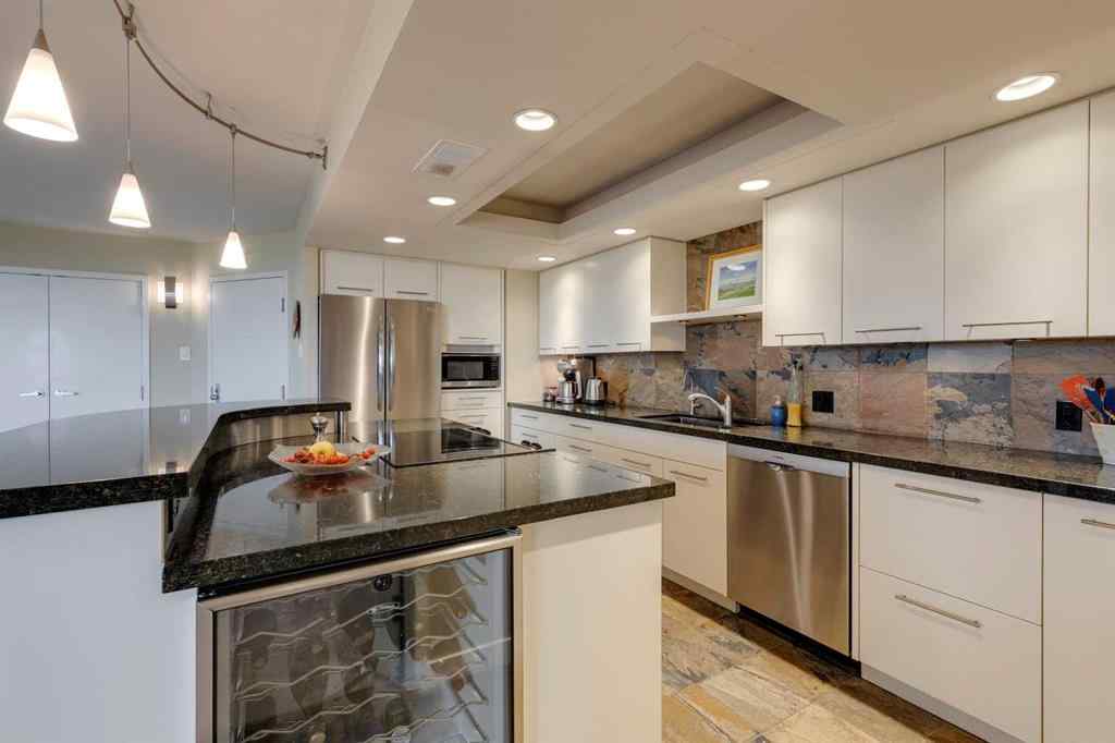 MLS® A2239619 - Unit #1605 318 26 Avenue SW in Mission Calgary, Residential