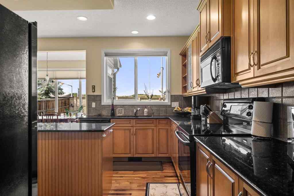 MLS® A2239625 - 160 Royal Oak Heights NW in Royal Oak Calgary, Residential
