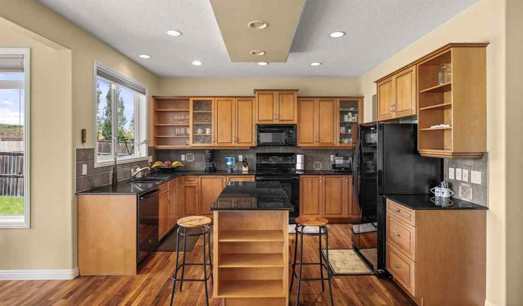 MLS® A2239625 - 160 Royal Oak Heights NW in Royal Oak Calgary, Residential