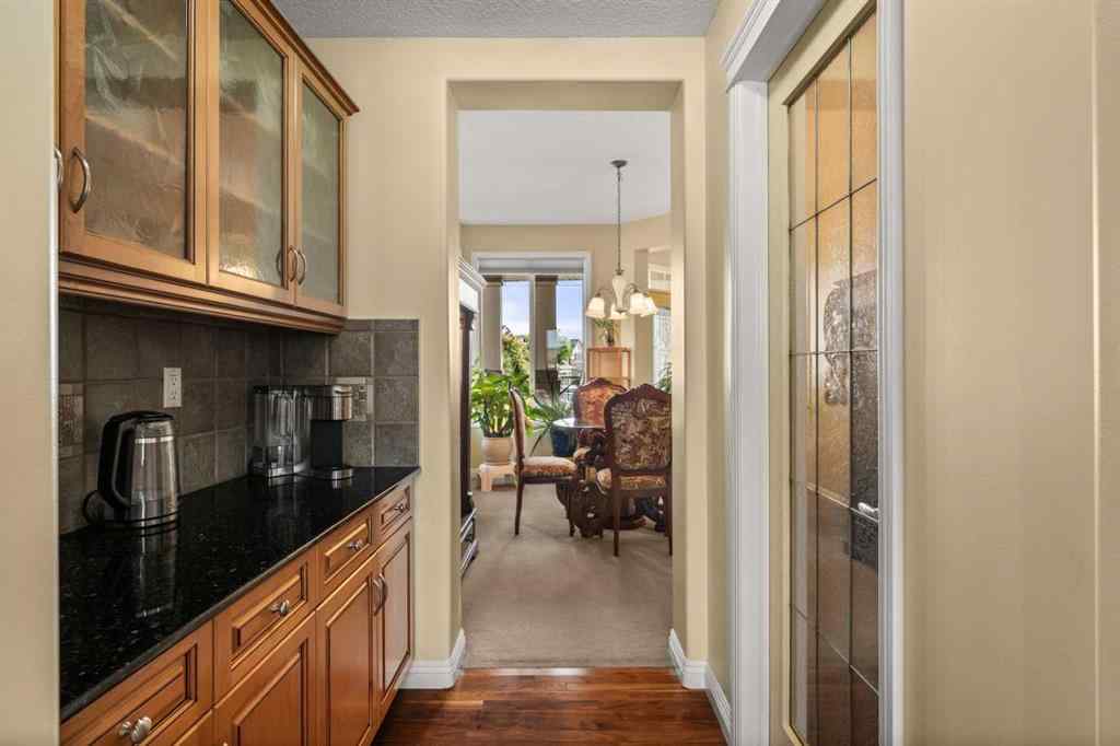MLS® A2239625 - 160 Royal Oak Heights NW in Royal Oak Calgary, Residential