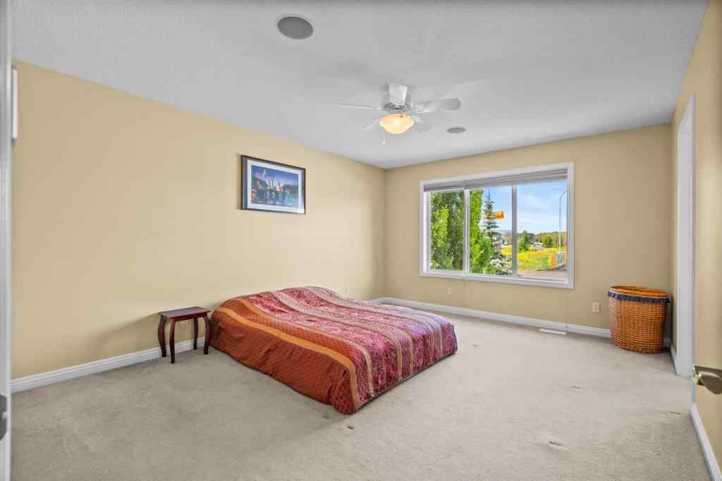 MLS® A2239625 - 160 Royal Oak Heights NW in Royal Oak Calgary, Residential