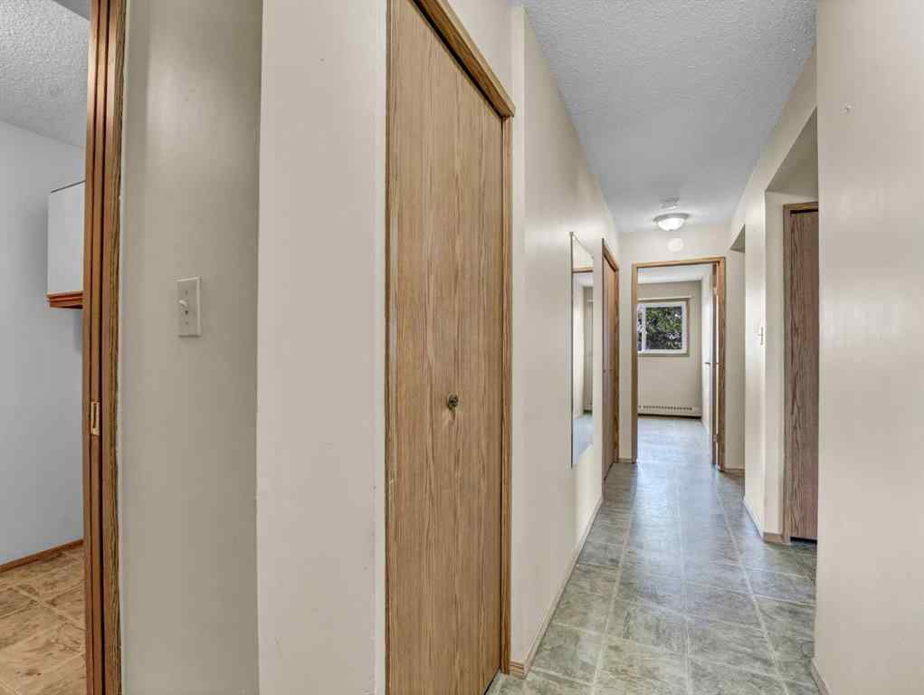 MLS® A2239639 - Unit #225 3090 15 Avenue SE in Crestwood-Norwood Medicine Hat, Residential