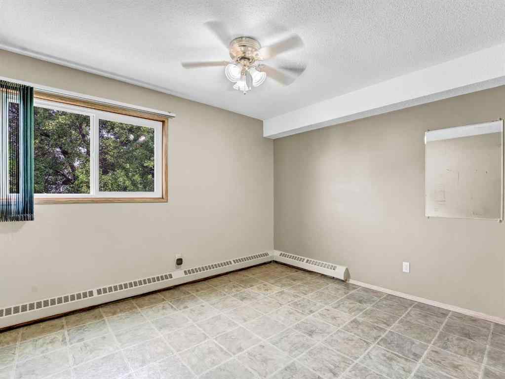 MLS® A2239639 - Unit #225 3090 15 Avenue SE in Crestwood-Norwood Medicine Hat, Residential