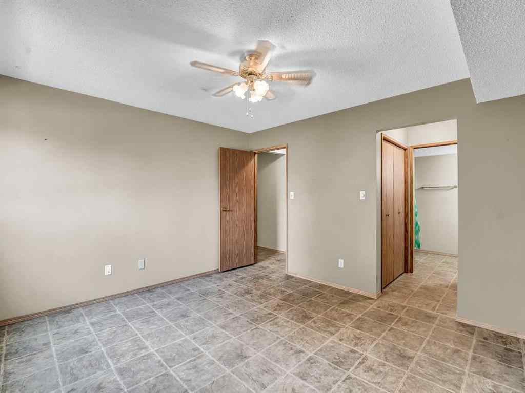 MLS® A2239639 - Unit #225 3090 15 Avenue SE in Crestwood-Norwood Medicine Hat, Residential