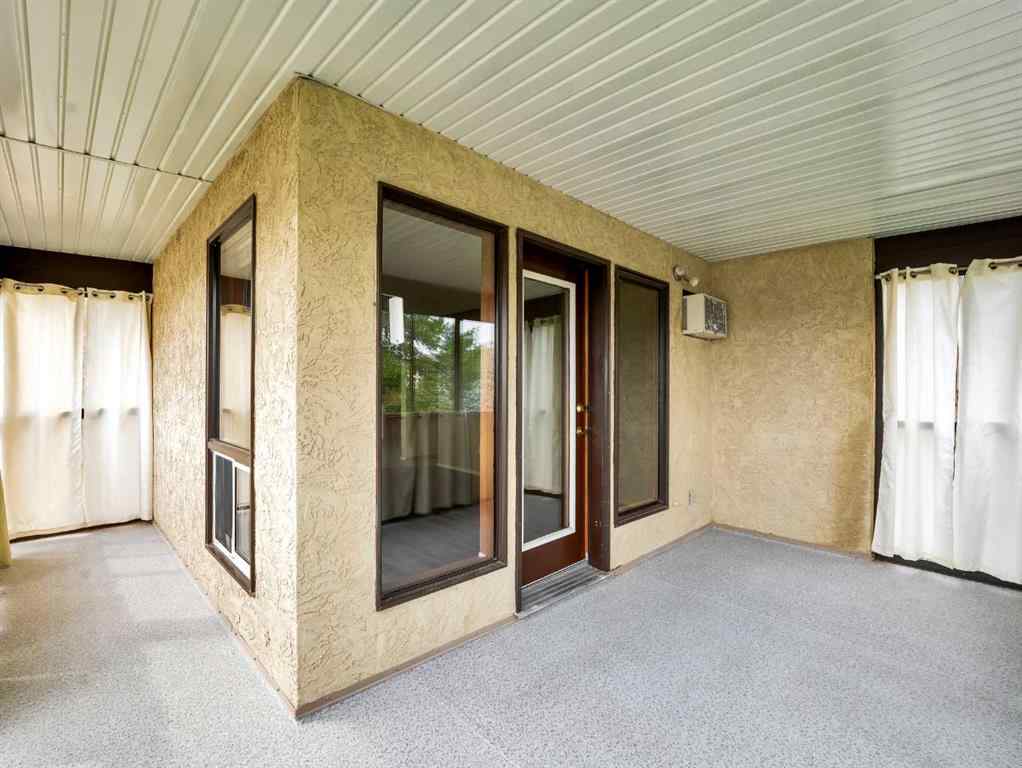 MLS® A2239639 - Unit #225 3090 15 Avenue SE in Crestwood-Norwood Medicine Hat, Residential
