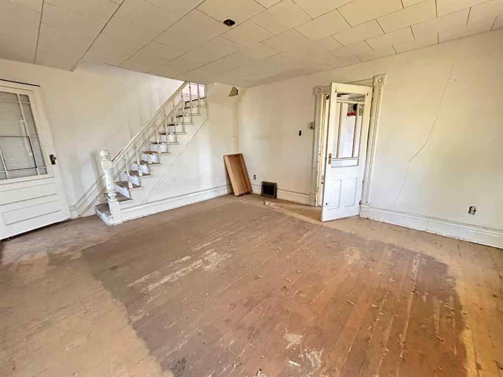 MLS® A2239647 - 337 2 Avenue  in NONE Walsh, Residential