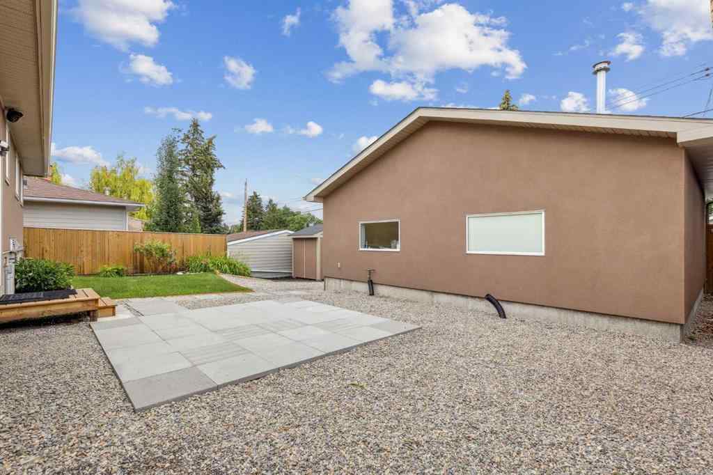 MLS® A2239672 - 139 Cornwallis Drive NW in Cambrian Heights Calgary, Residential