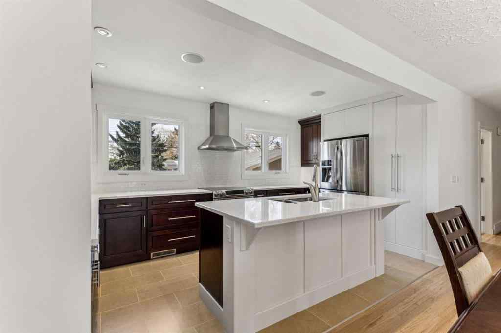 MLS® A2239672 - 139 Cornwallis Drive NW in Cambrian Heights Calgary, Residential