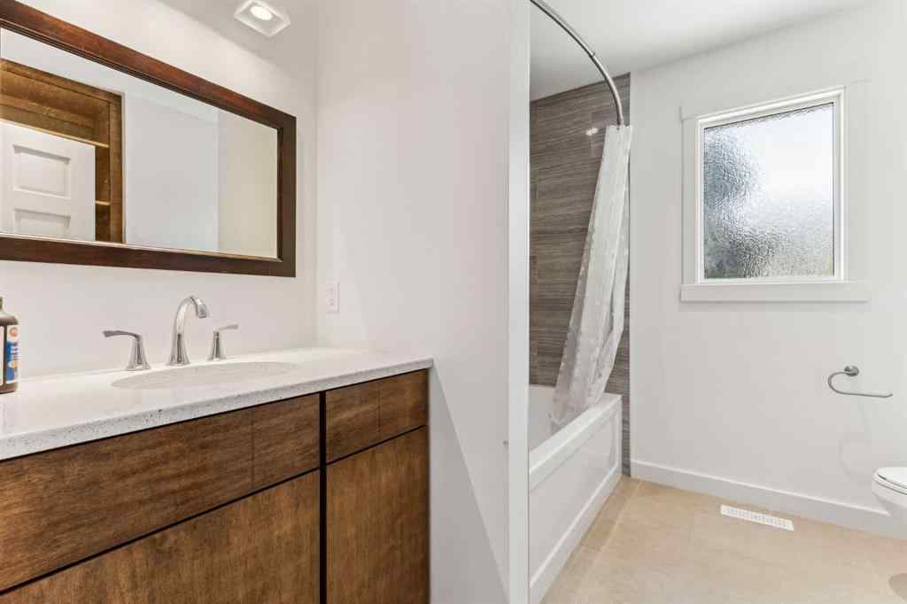 MLS® A2239672 - 139 Cornwallis Drive NW in Cambrian Heights Calgary, Residential