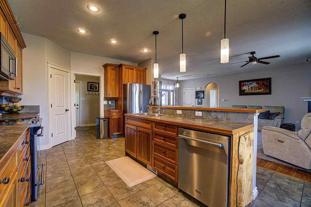 MLS® A2239678 - 54 Westlynn Spur  in NONE Claresholm, Residential